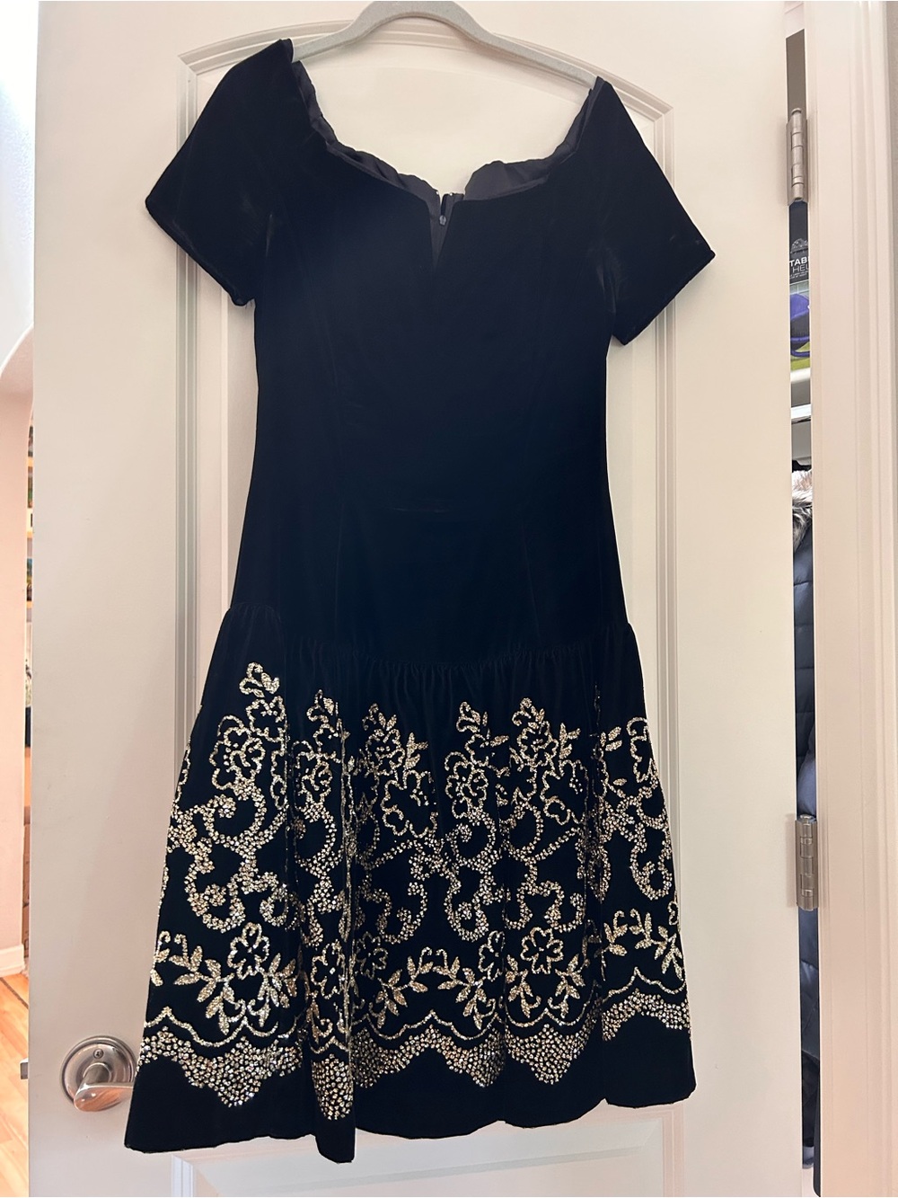 VTG Scott McClintock Velvet Drop Waist Off the Shoulder Party Dress. Made in USA - Picture 3 of 11